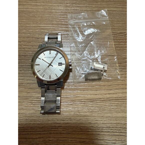 BURBERRY Large Check Silver Dial 38mm Watch - Picture 1 of 6